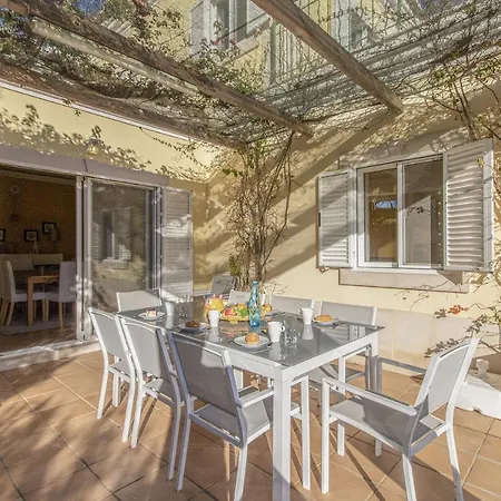 Kika Villa Almancil